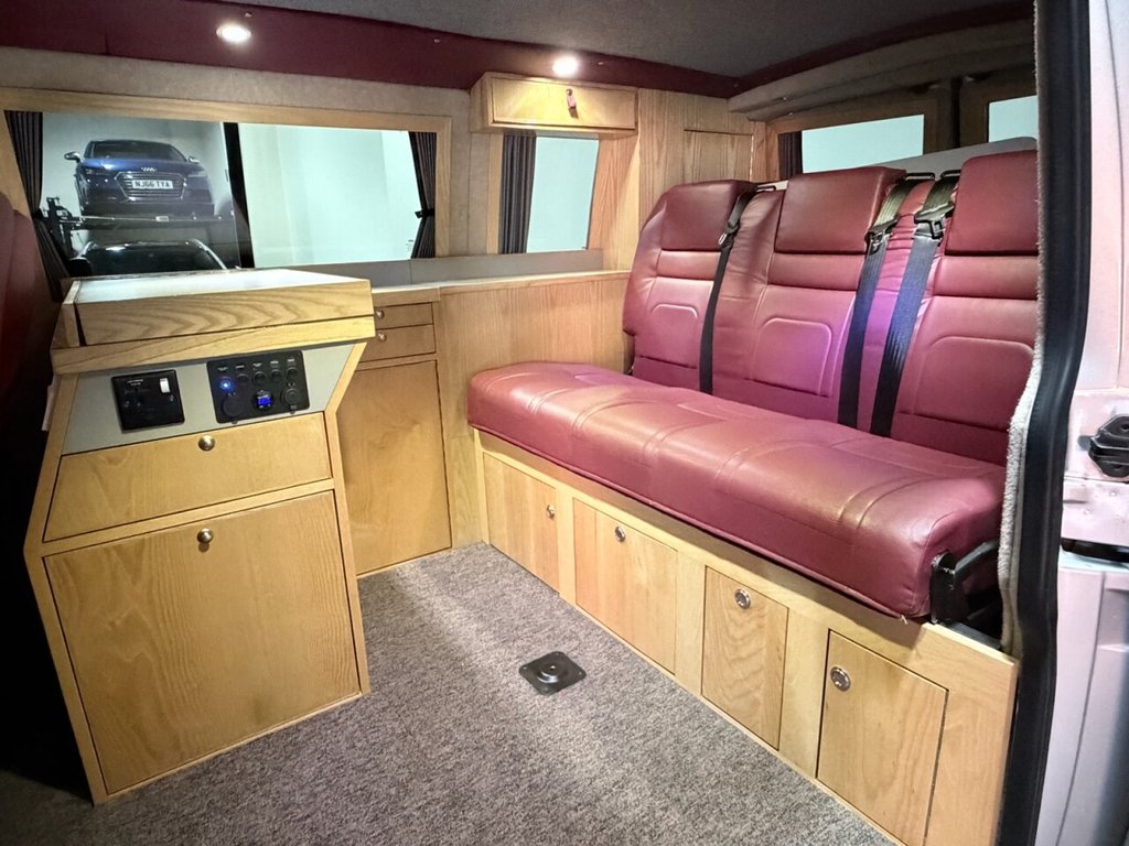 Used Volkswagen Transporter 2012 for sale - 77936485: Photo 20