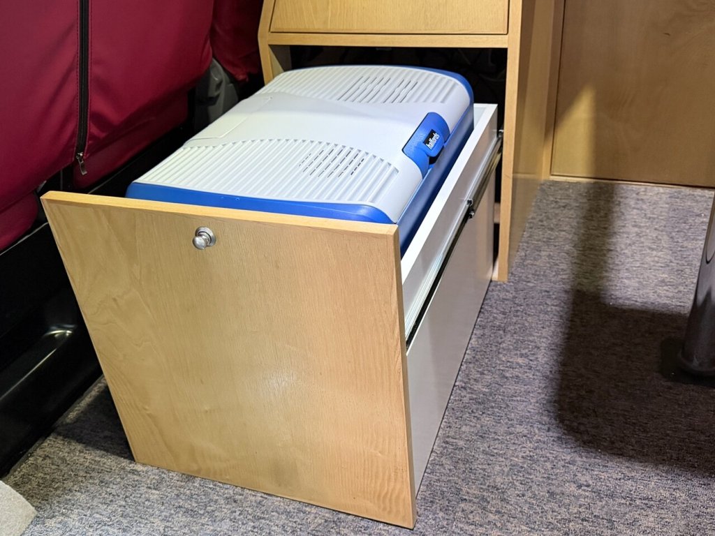 Used Volkswagen Transporter 2012 for sale - 77936485: Photo 24