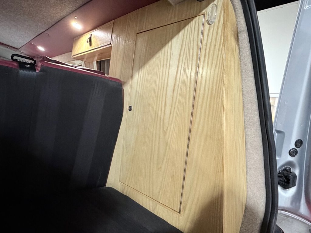 Used Volkswagen Transporter 2012 for sale - 77936485: Photo 46