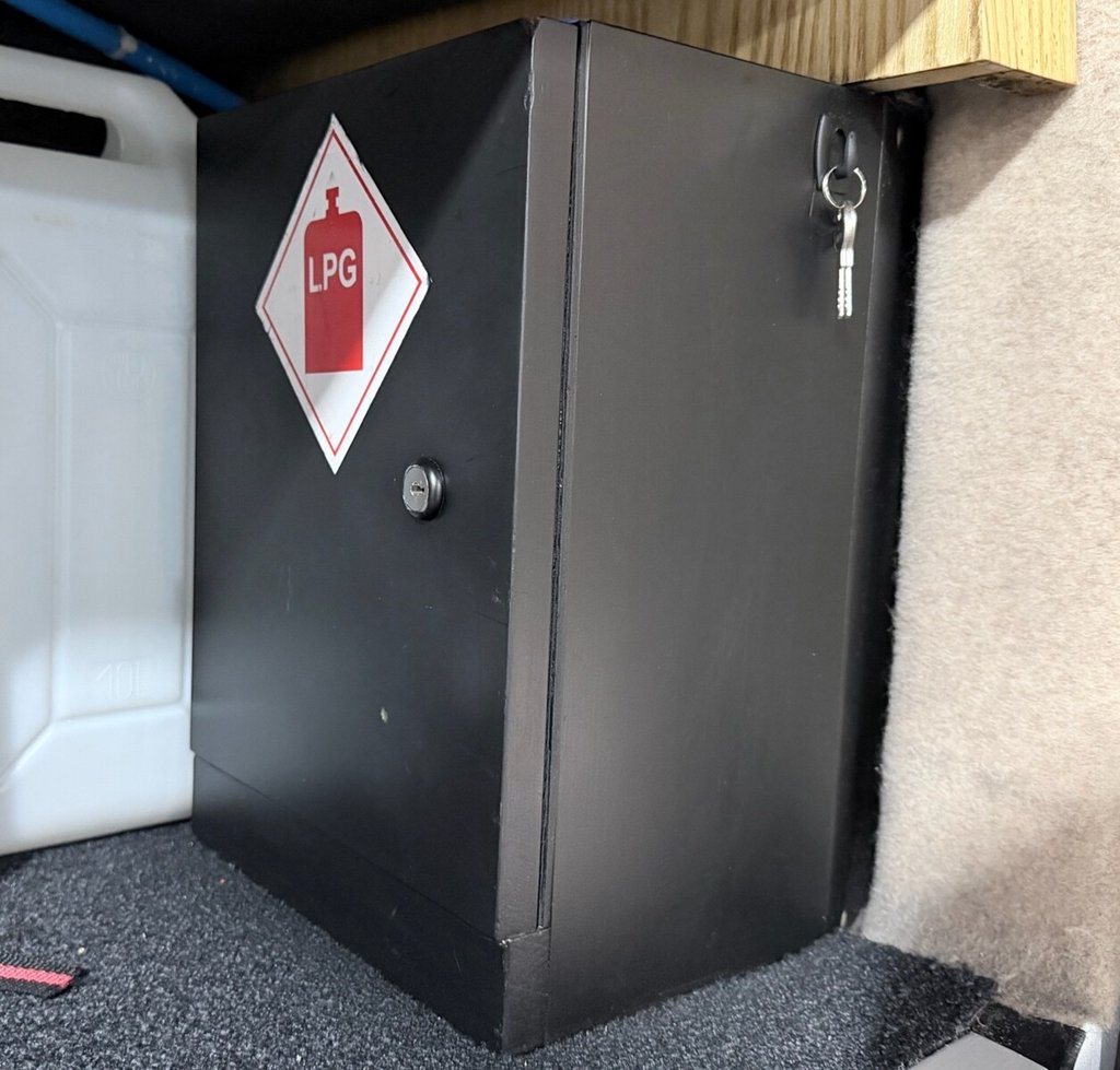 Used Volkswagen Transporter 2012 for sale - 77936485: Photo 48