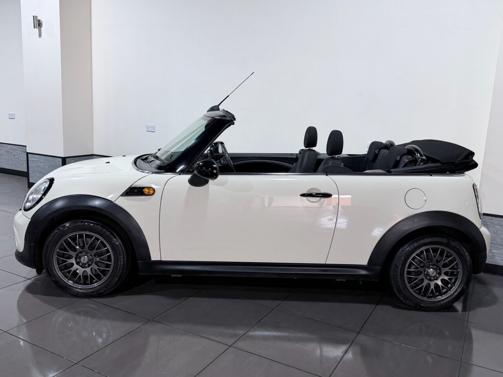 Used MINI Convertible 2014 for sale - 77399756: Photo 4