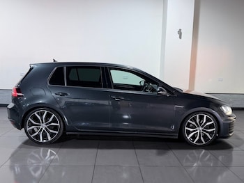 Used Volkswagen Golf 2016 for sale - 78227679: Photo