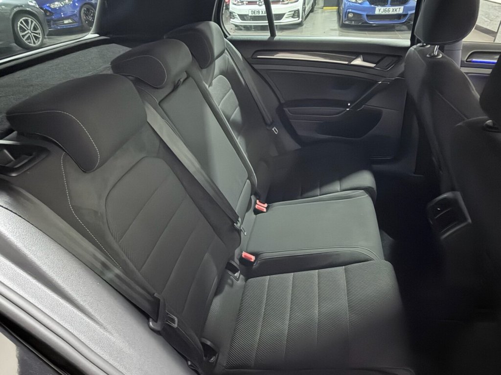 Used Volkswagen Golf 2017 for sale - 77176530: Photo 28