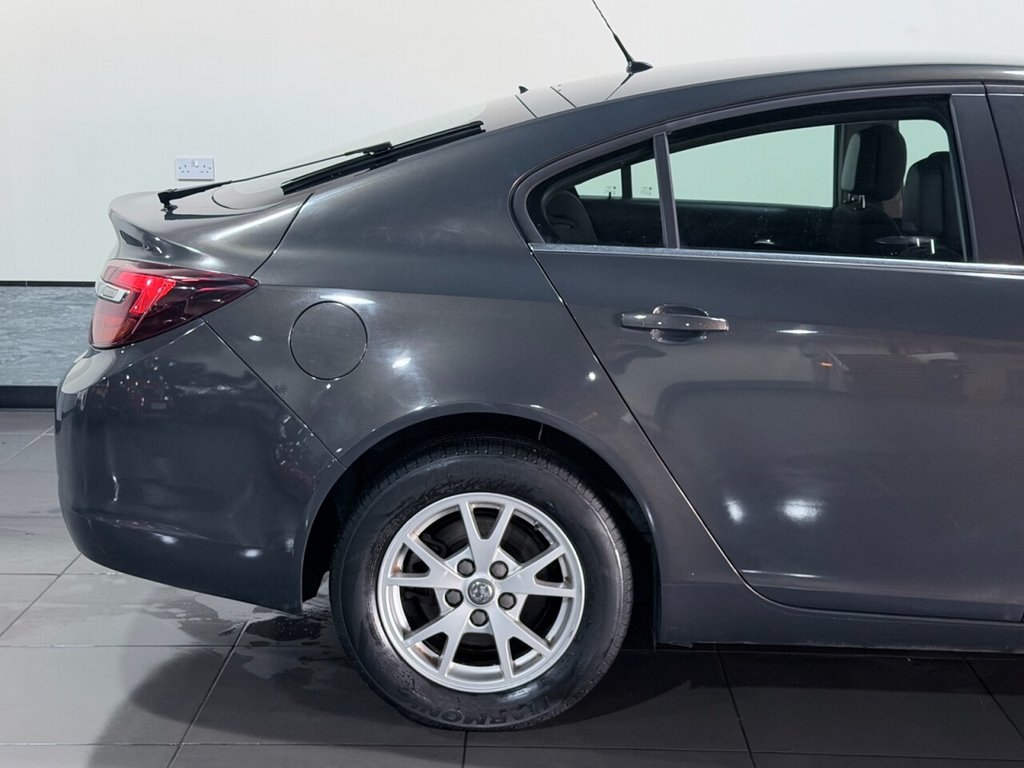 Used Vauxhall Insignia 2015 for sale - 78219327: Photo 14