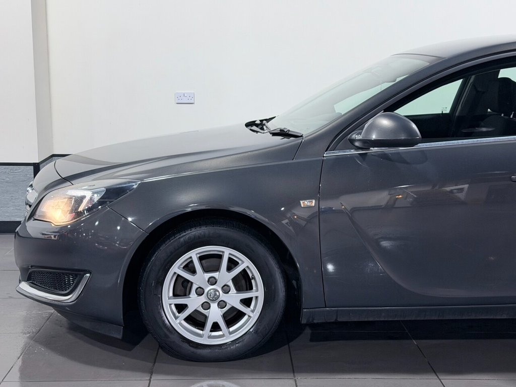 Used Vauxhall Insignia 2015 for sale - 78219327: Photo 16