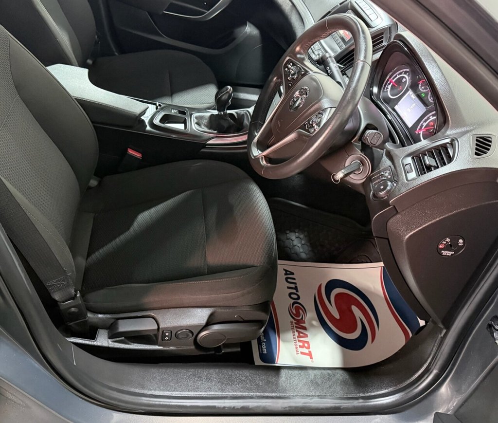 Used Vauxhall Insignia 2015 for sale - 78219327: Photo 22