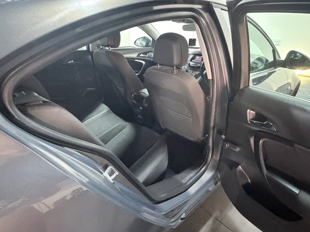 Used Vauxhall Insignia 2015 for sale - 78219327: Photo 27