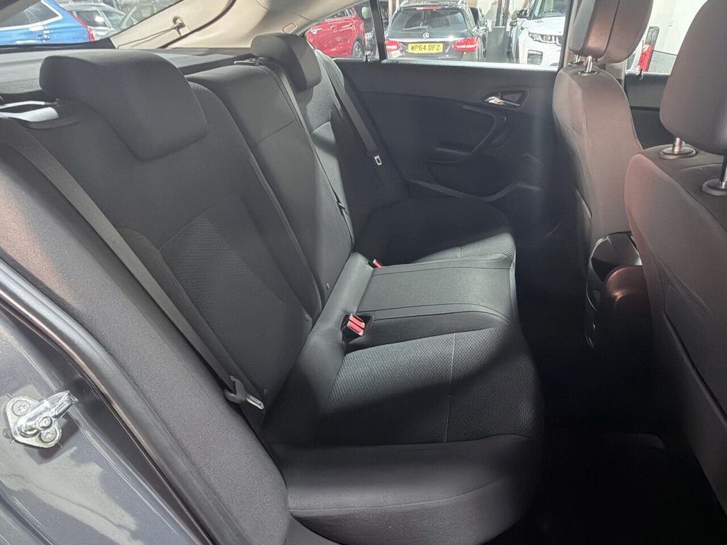 Used Vauxhall Insignia 2015 for sale - 78219327: Photo 28