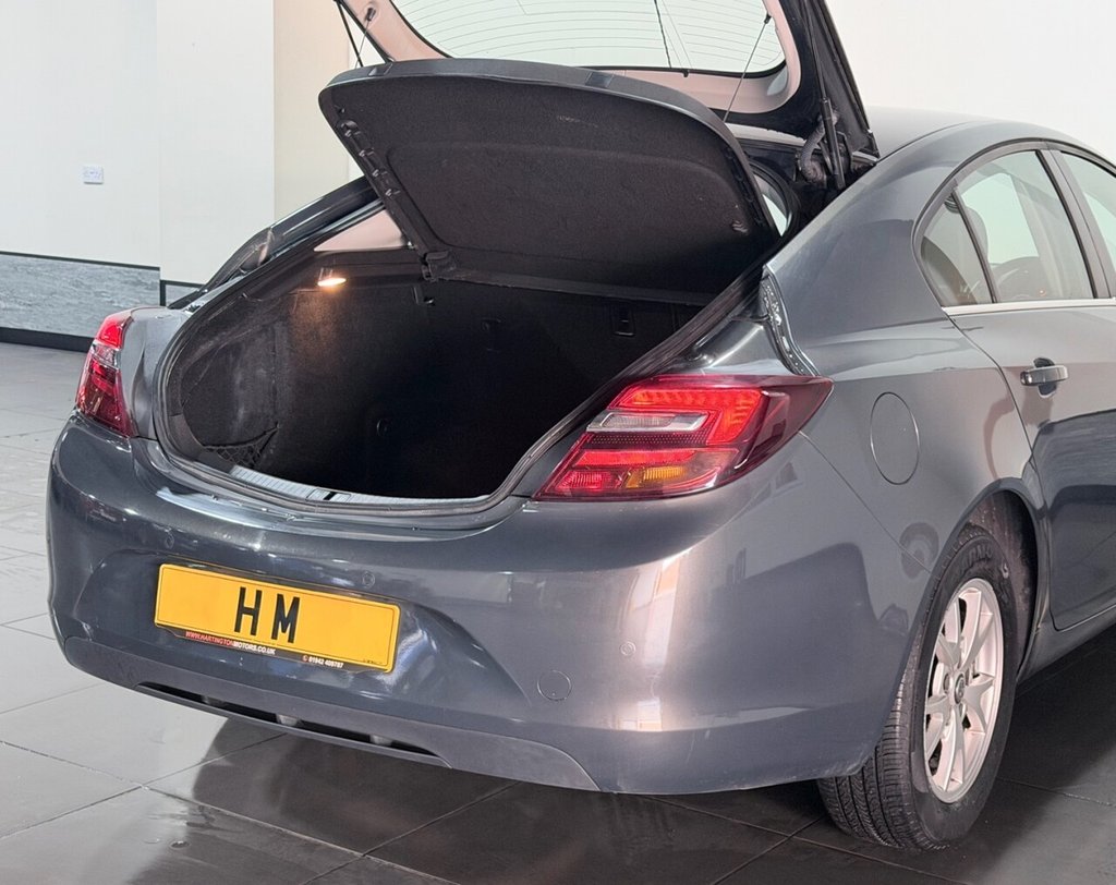 Used Vauxhall Insignia 2015 for sale - 78219327: Photo 32
