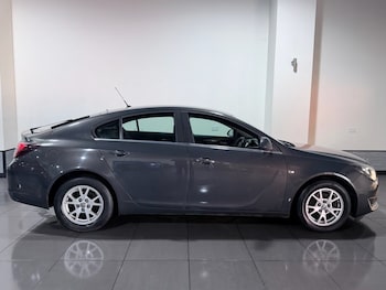 Used Vauxhall Insignia 2015 for sale - 78219327: Photo