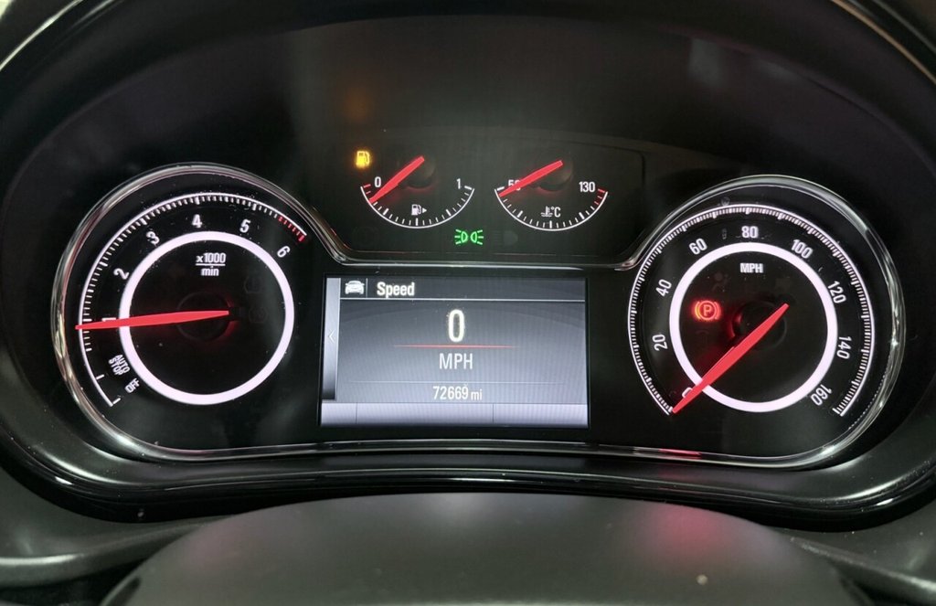 Used Vauxhall Insignia 2015 for sale - 78219327: Photo 9