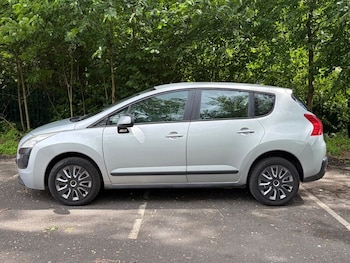 Used Peugeot 3008 2011 for sale - 79442819: Photo