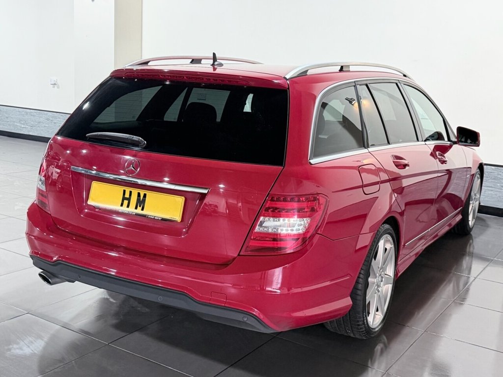 Used Mercedes-Benz C Class 2011 for sale - 78140684: Photo 2