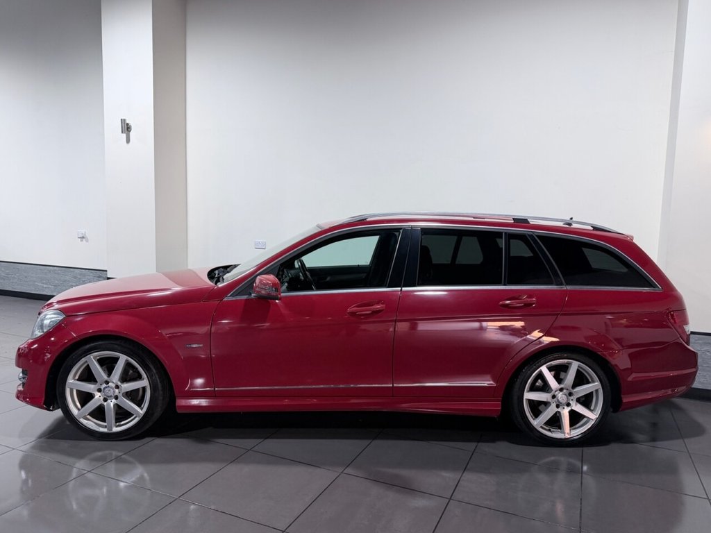 Used Mercedes-Benz C Class 2011 for sale - 78140684: Photo 4