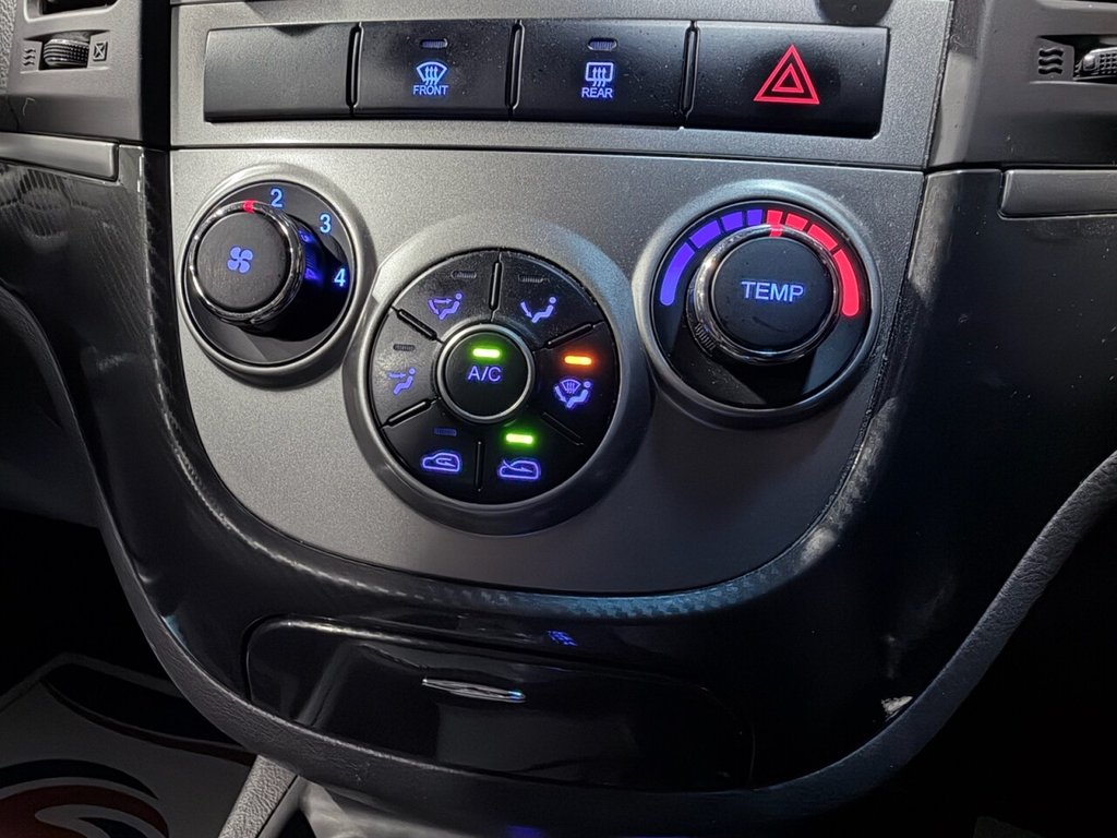 Used Hyundai Santa Fe 2010 for sale - 77820712: Photo 12