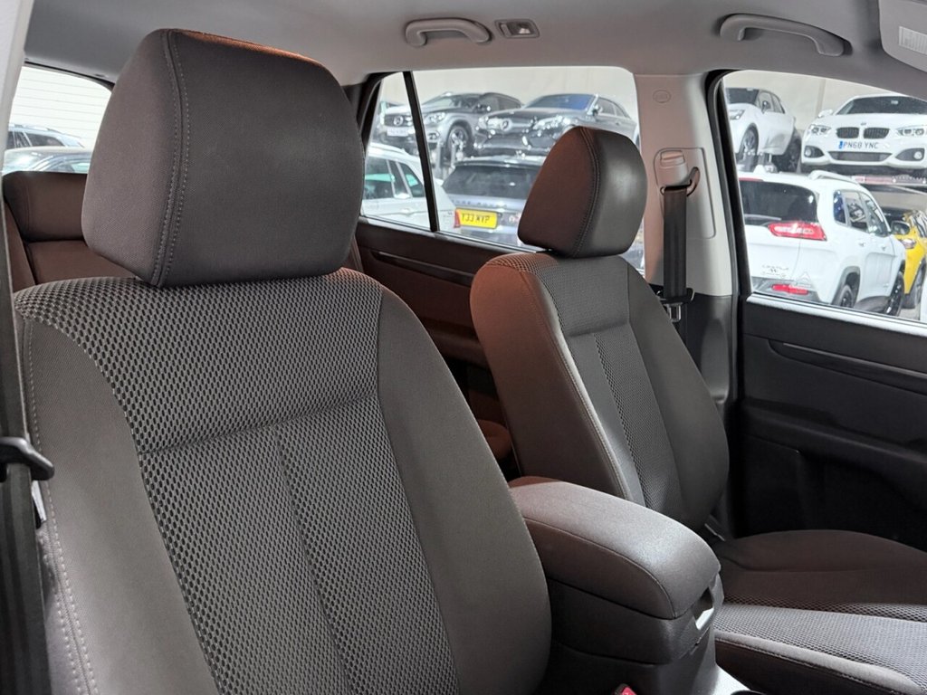 Used Hyundai Santa Fe 2010 for sale - 77820712: Photo 14