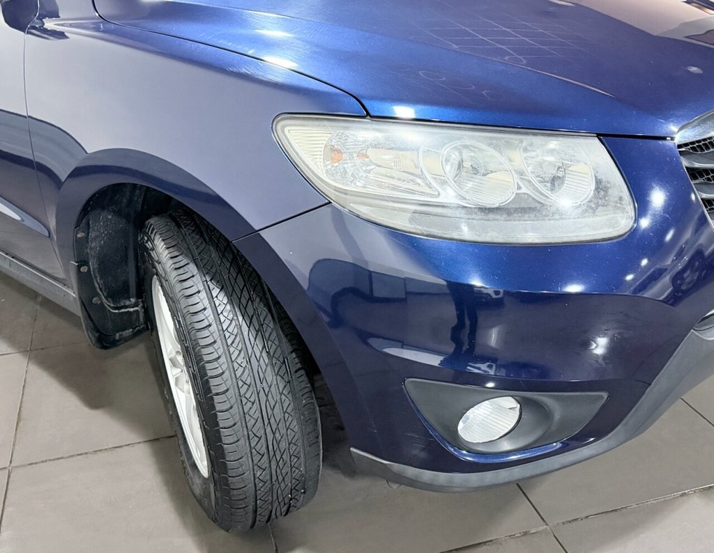 Used Hyundai Santa Fe 2010 for sale - 77820712: Photo 20