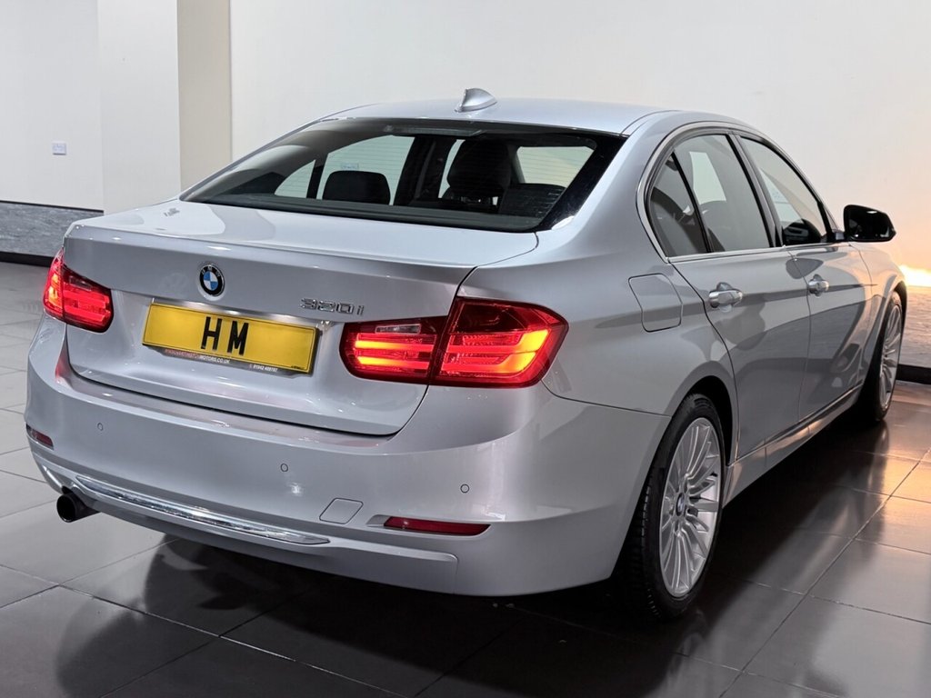 Used BMW 3 Series 2013 for sale - 77720374: Photo 2