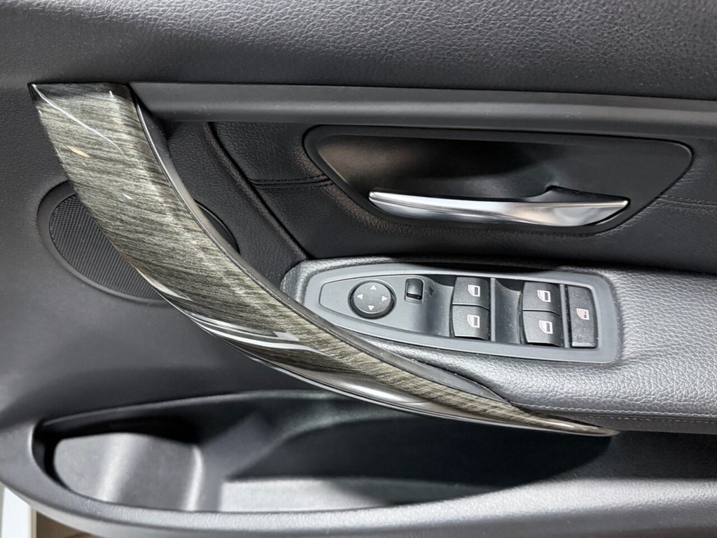 Used BMW 3 Series 2013 for sale - 77720374: Photo 22