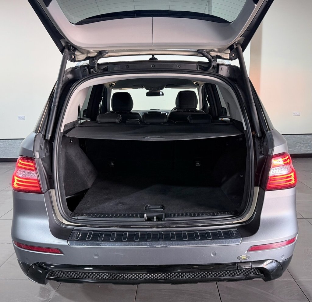 Used Mercedes-Benz M Class 2012 for sale - 78017841: Photo 38