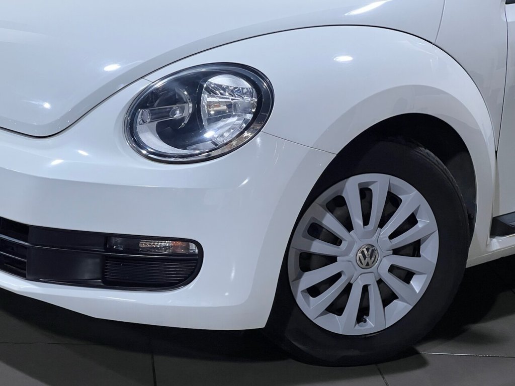 Used Volkswagen Beetle 2014 for sale - 76574777: Photo 21