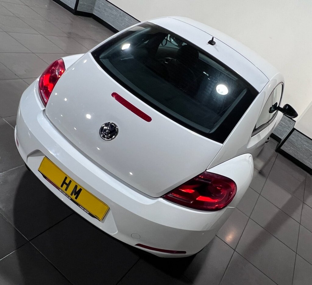 Used Volkswagen Beetle 2014 for sale - 76574777: Photo 30