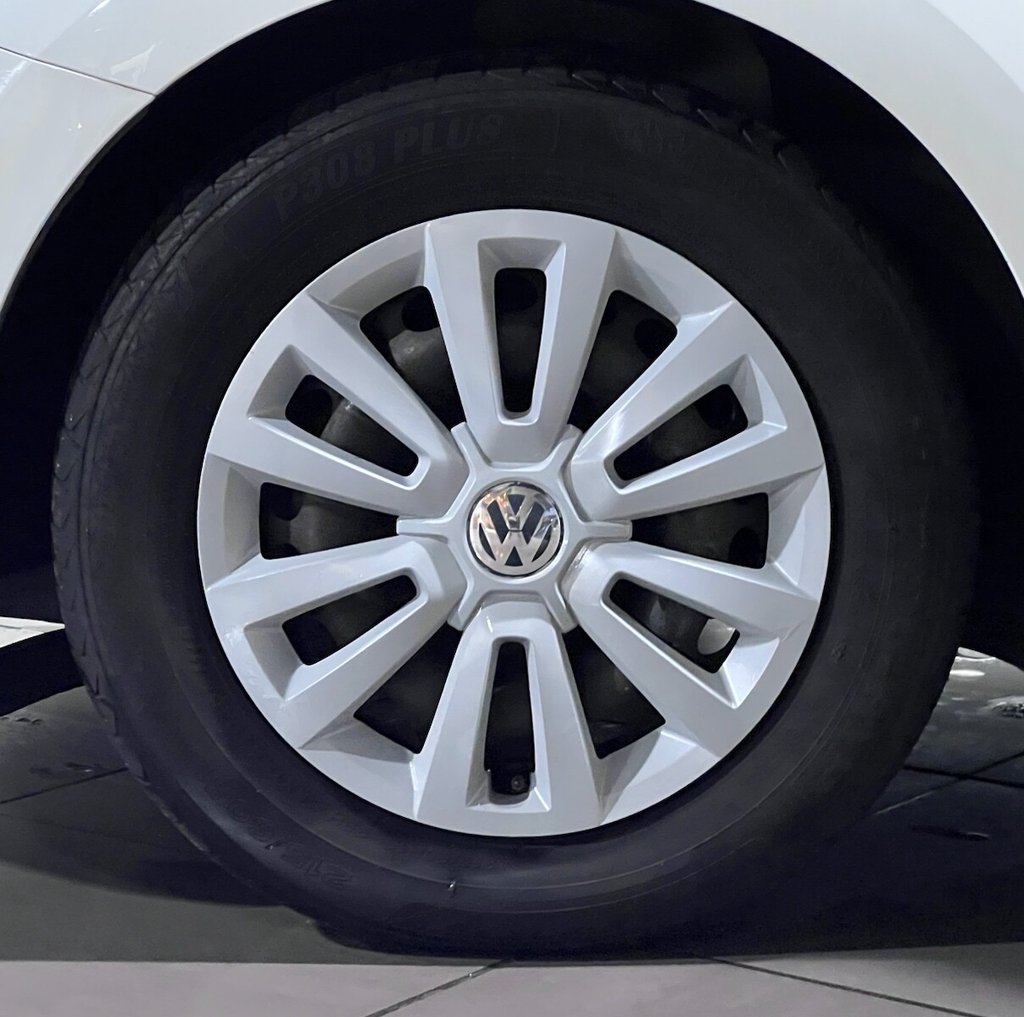 Used Volkswagen Beetle 2014 for sale - 76574777: Photo 39