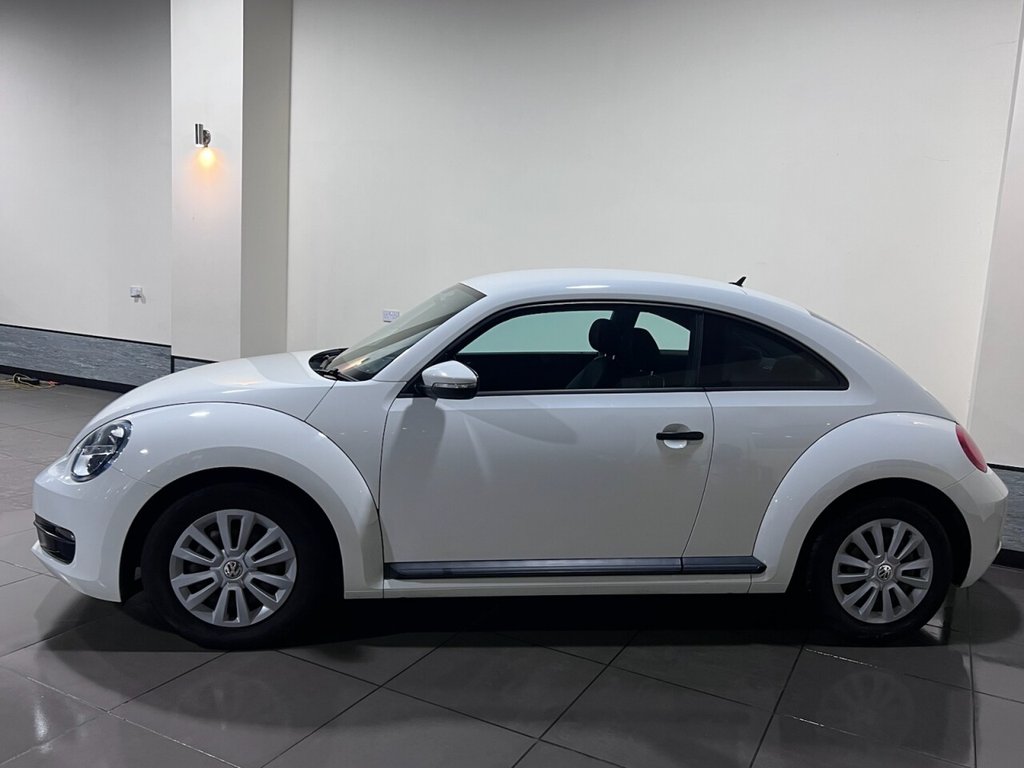 Used Volkswagen Beetle 2014 for sale - 76574777: Photo 4
