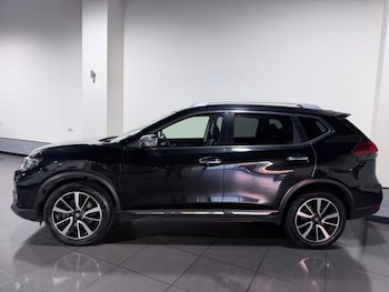 Used Nissan X-Trail 2018 for sale - 76698701: Photo