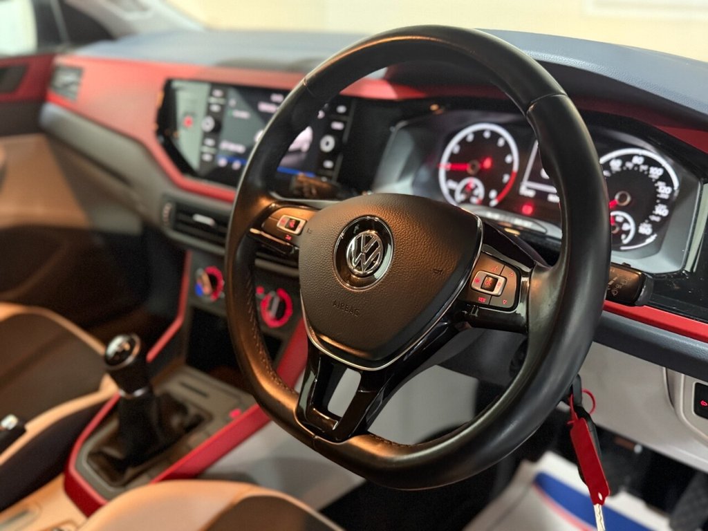 Used Volkswagen Polo 2018 for sale - 75986376: Photo 8