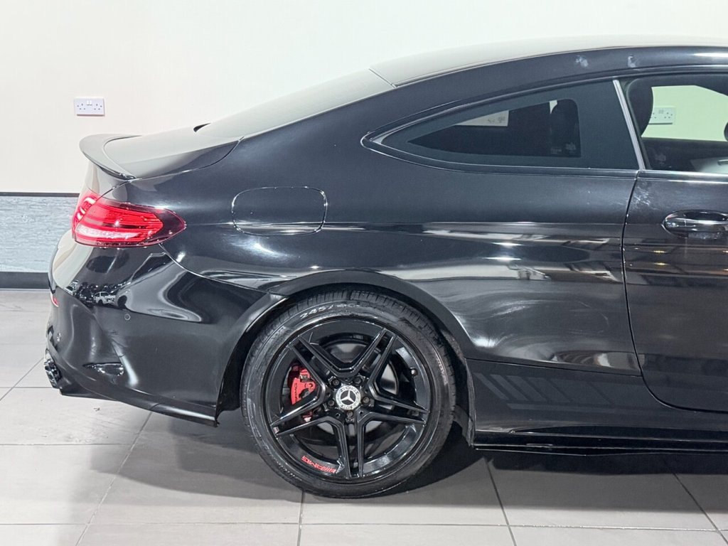 Used Mercedes-Benz C Class 2018 for sale - 76855149: Photo 17