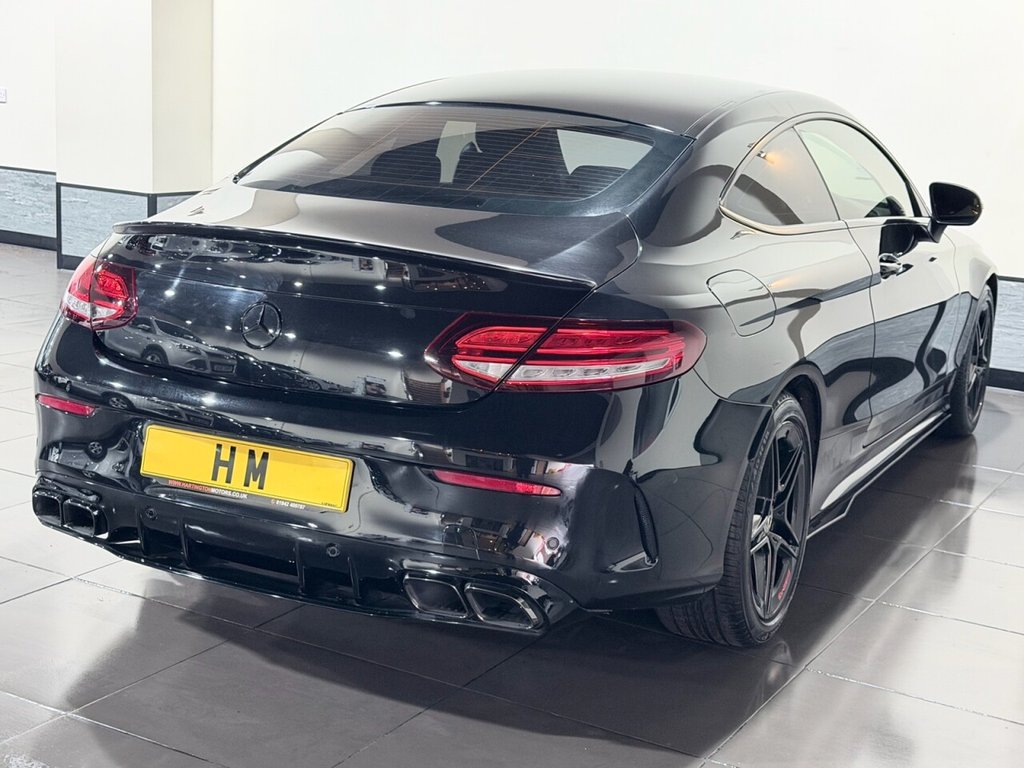 Used Mercedes-Benz C Class 2018 for sale - 76855149: Photo 2