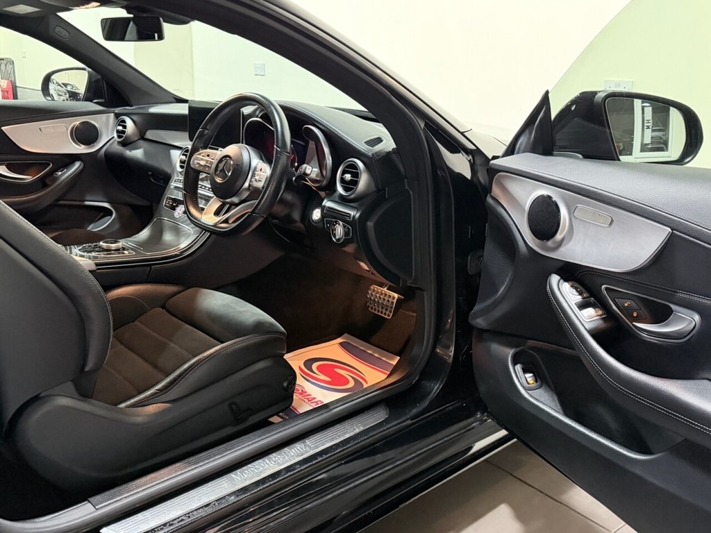 Used Mercedes-Benz C Class 2018 for sale - 76855149: Photo 23