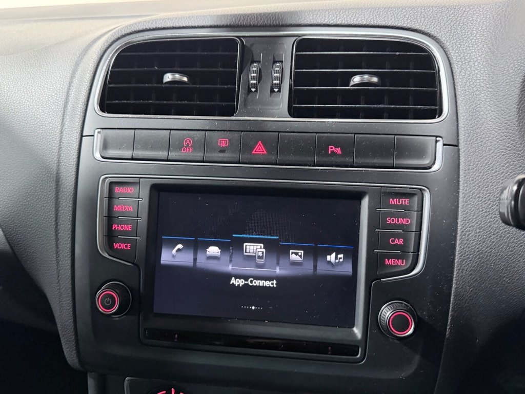 Used Volkswagen Polo 2017 for sale - 77341723: Photo 10