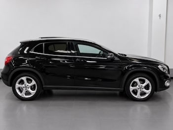 Used Mercedes-Benz GLA 2018 for sale - 78632187: Photo