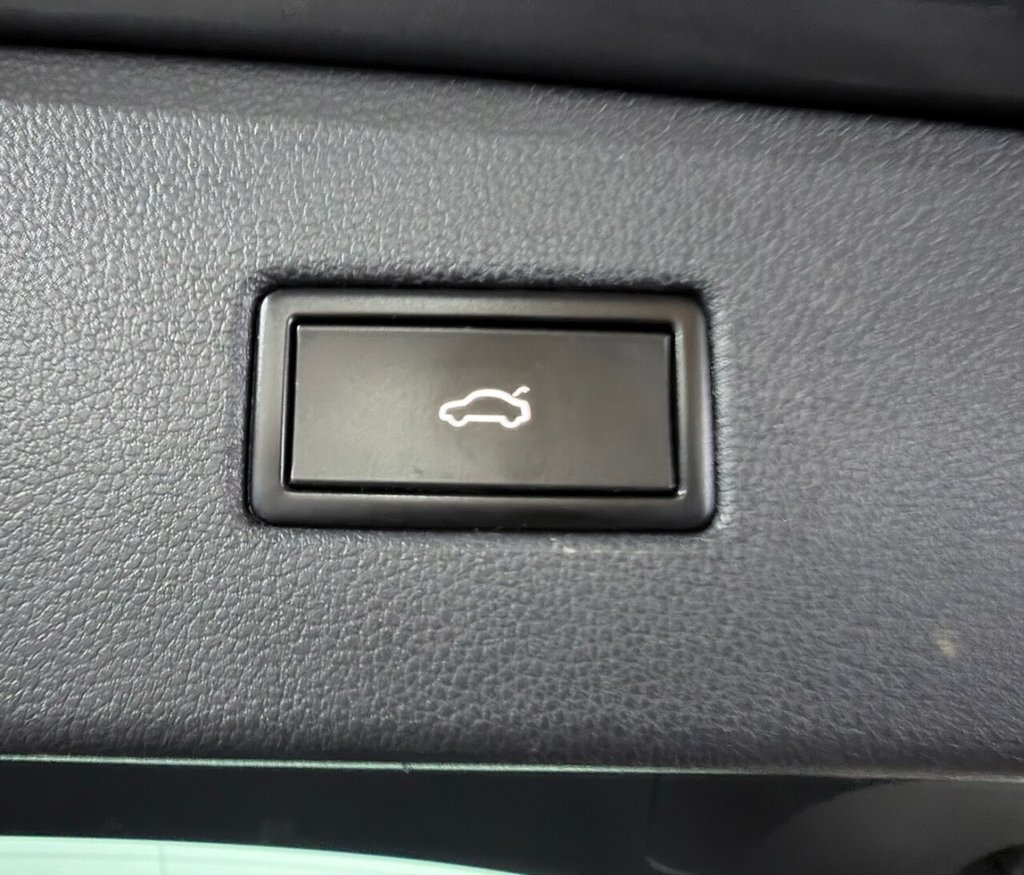 Used Volkswagen Tiguan 2017 for sale - 77200253: Photo 35