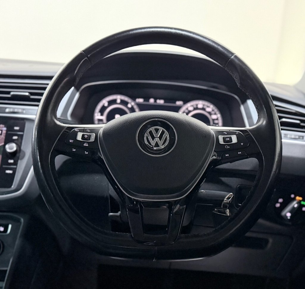 Used Volkswagen Tiguan 2017 for sale - 77200253: Photo 8