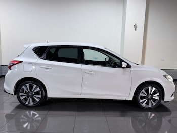 Used Nissan Pulsar 2015 for sale - 78702070: Photo