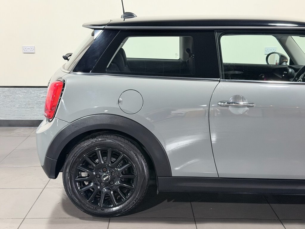 Used MINI Hatch 2017 for sale - 76962489: Photo 15