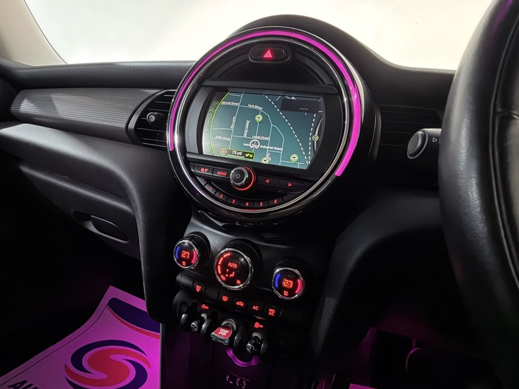 Used MINI Hatch 2017 for sale - 76962489: Photo 24