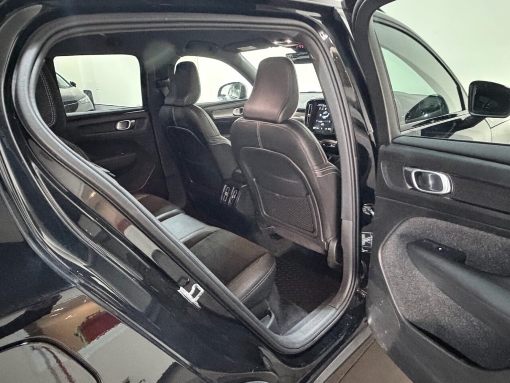 Used Volvo XC40 2019 for sale - 78145389: Photo 31