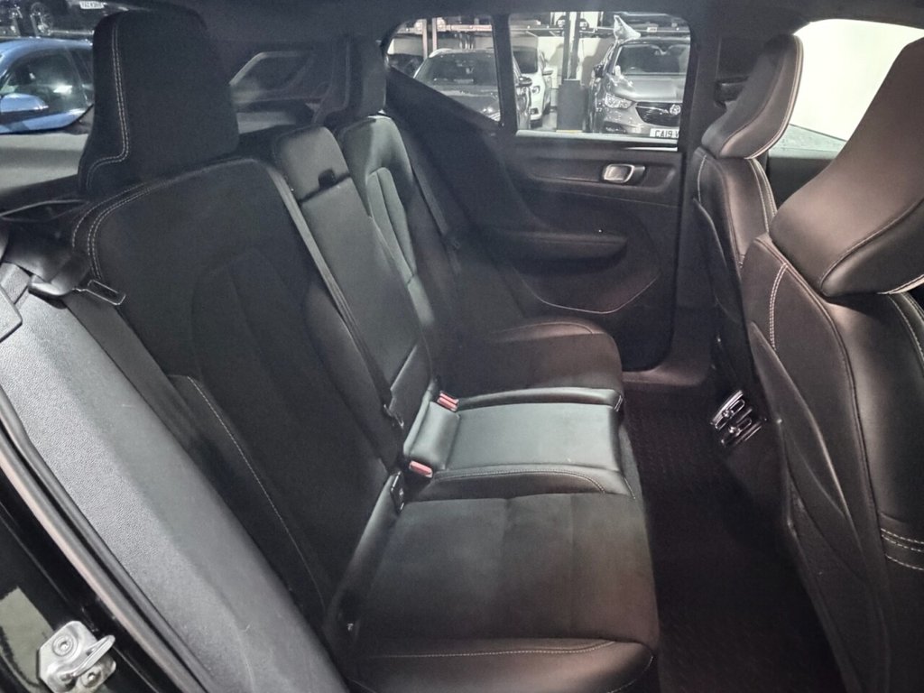Used Volvo XC40 2019 for sale - 78145389: Photo 32