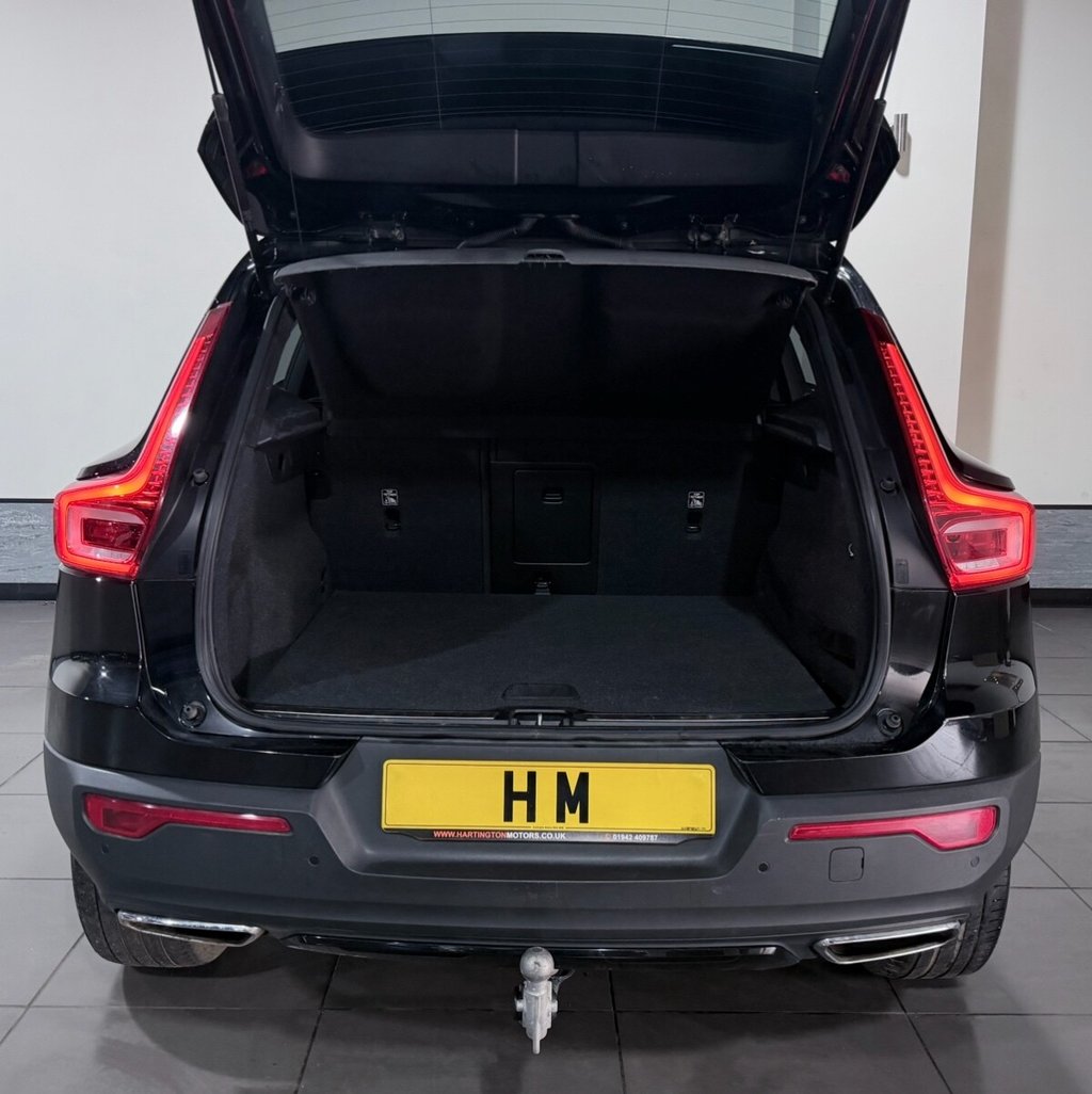 Used Volvo XC40 2019 for sale - 78145389: Photo 39