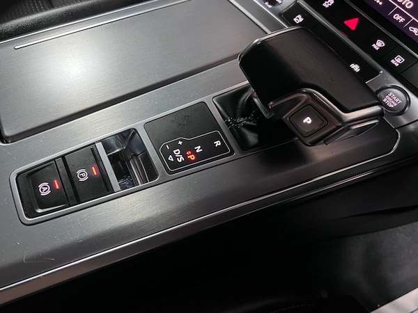 Used Audi A6 Saloon 2019 for sale - 75512036: Photo 15