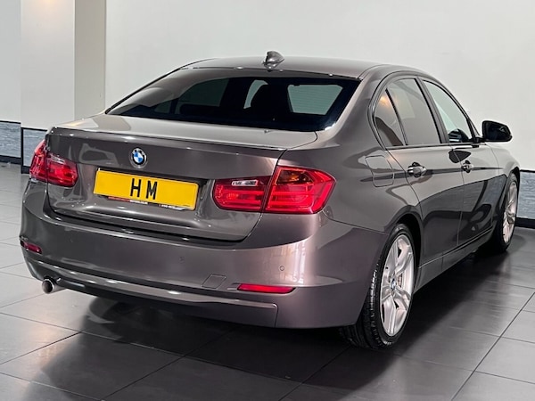 Used BMW 3 Series 2013 for sale - 76185191: Photo 2