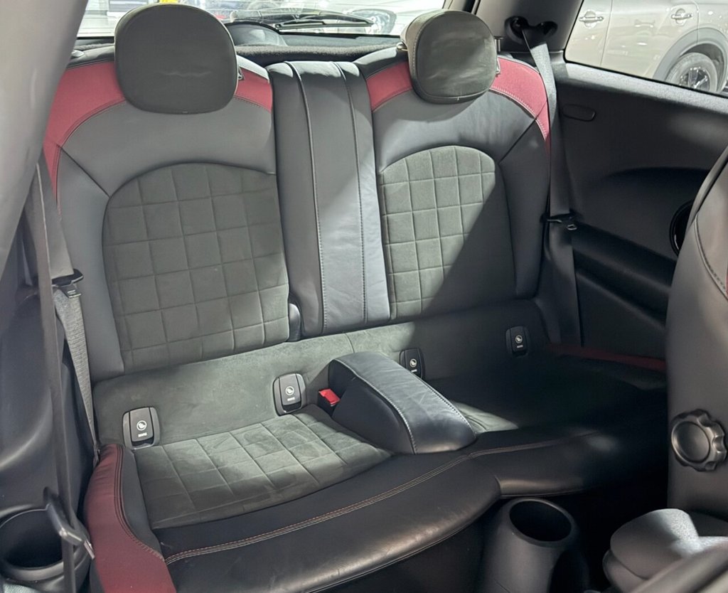 Used MINI Hatch 2019 for sale - 77990799: Photo 15