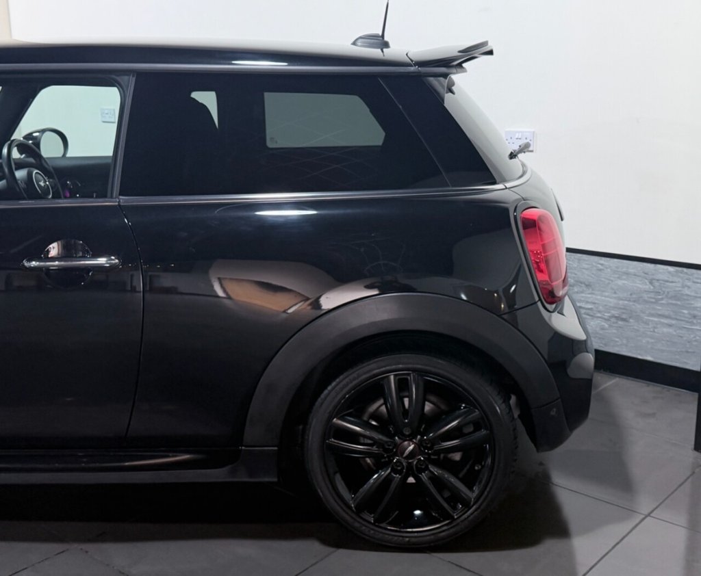 Used MINI Hatch 2019 for sale - 77990799: Photo 19