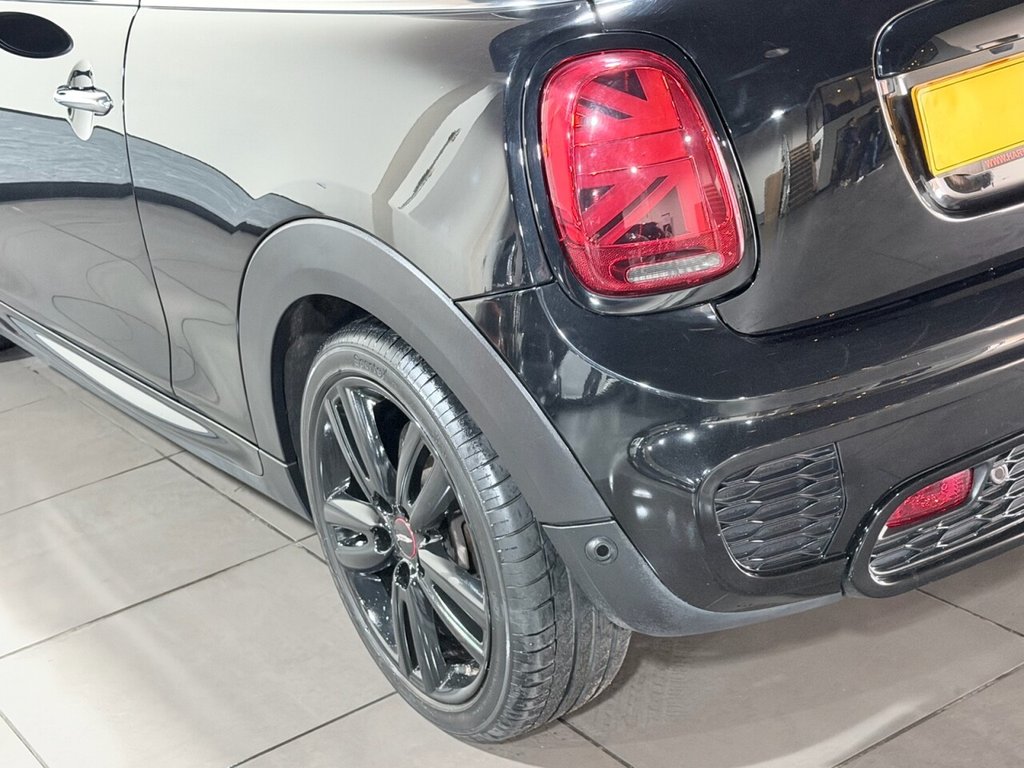 Used MINI Hatch 2019 for sale - 77990799: Photo 32