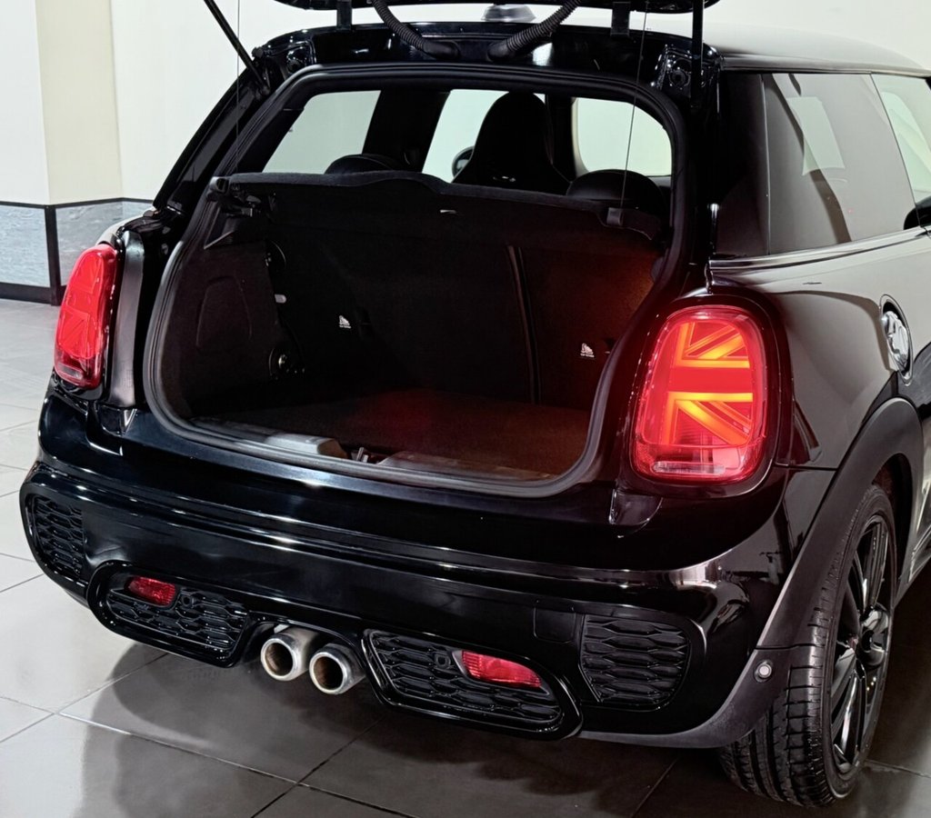 Used MINI Hatch 2019 for sale - 77990799: Photo 35