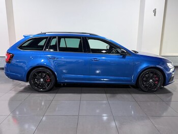 Used Skoda Octavia 2019 for sale - 77394337: Photo